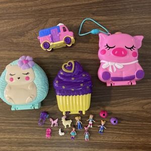Lot Polly Pocket Compact Playsets Dolls Hedgehog Cafe On the Farm Pig Cupcake